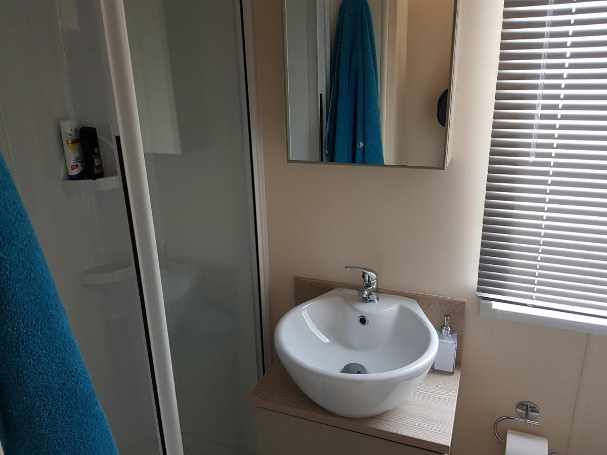 6 Berth Deluxe Caravan Palm Grove 42 Chapel Saint Leonards Esterno foto